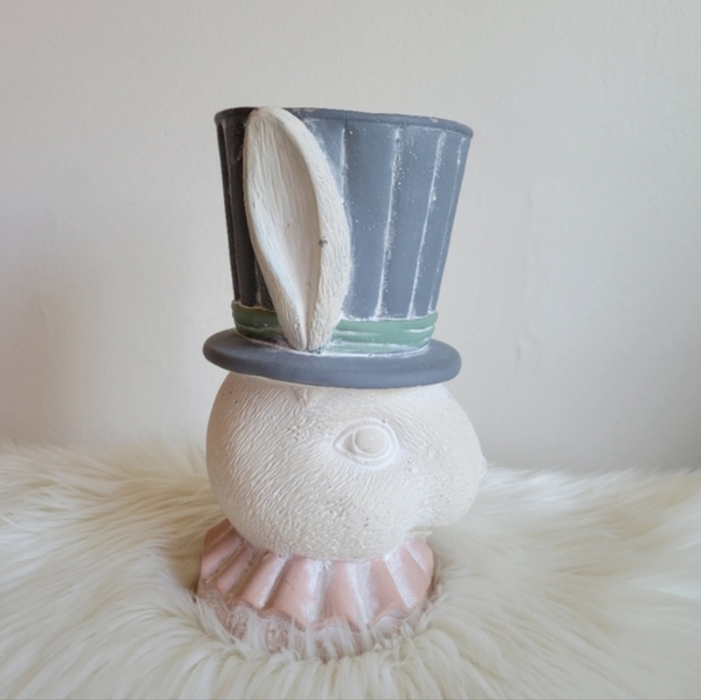 DW Home Rabbit Pot - Picture 2 of 8